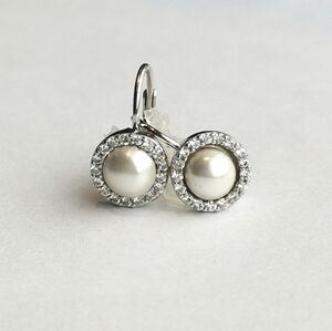 White Mabe pearl cz halo lever back earrings sterling silver 🆕